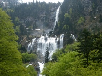L&rsquo;EAU DES PYRÉNÉES