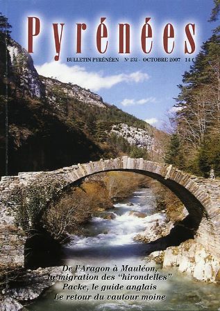 De l&rsquo;Aragon à Mauléon,la migration des « hirondelles »Packe, le guide anglaisLe retour du vautour moine