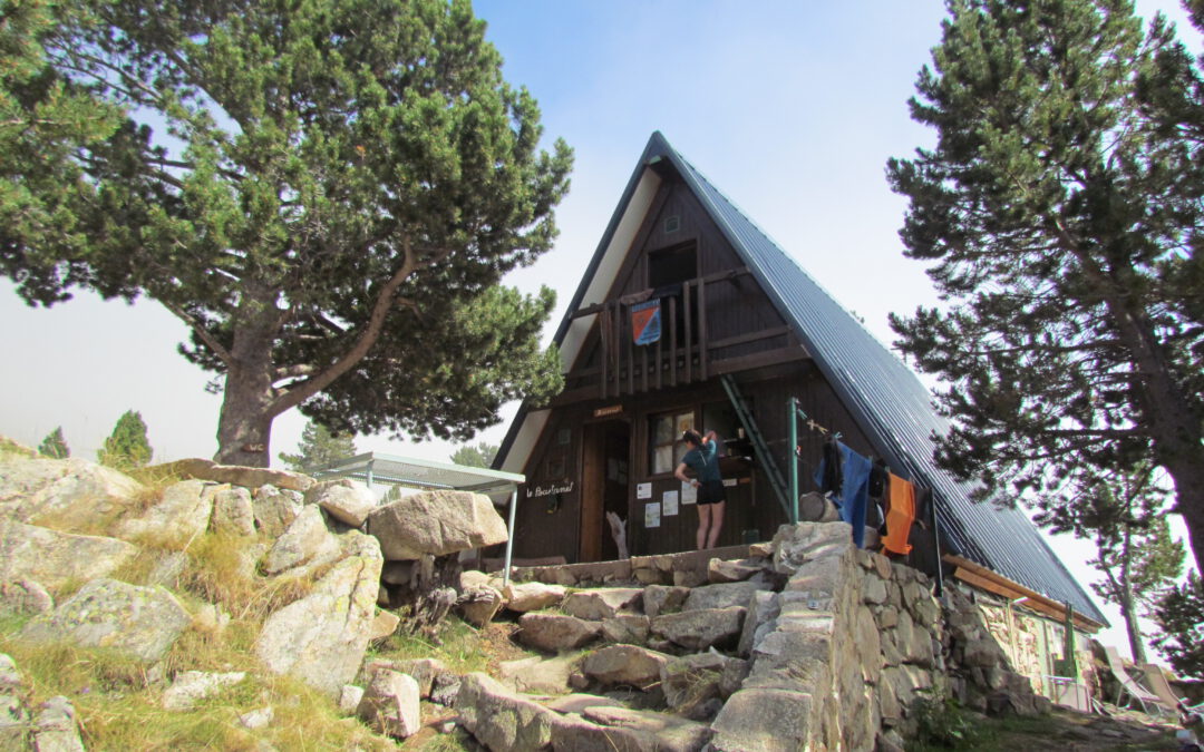 LE REFUGE DE BASTAN (H.P.) FERME