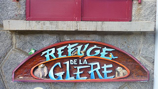 DU NOUVEAU AU NÉOUVIELLE