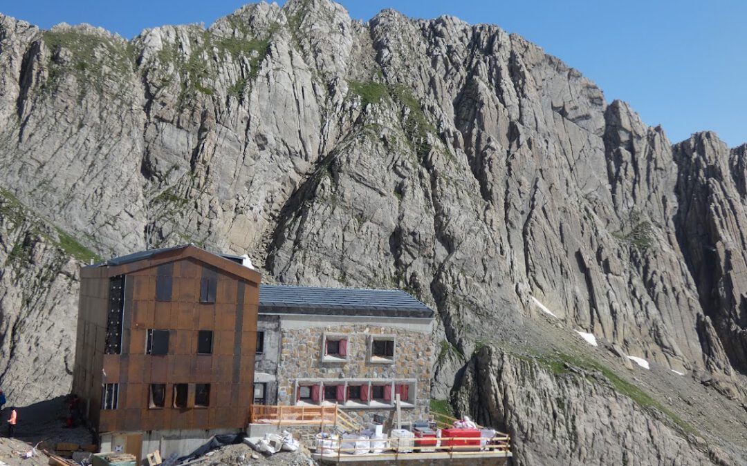 LE REFUGE DE LA BRÊCHE DE ROLAND EST OUVERT